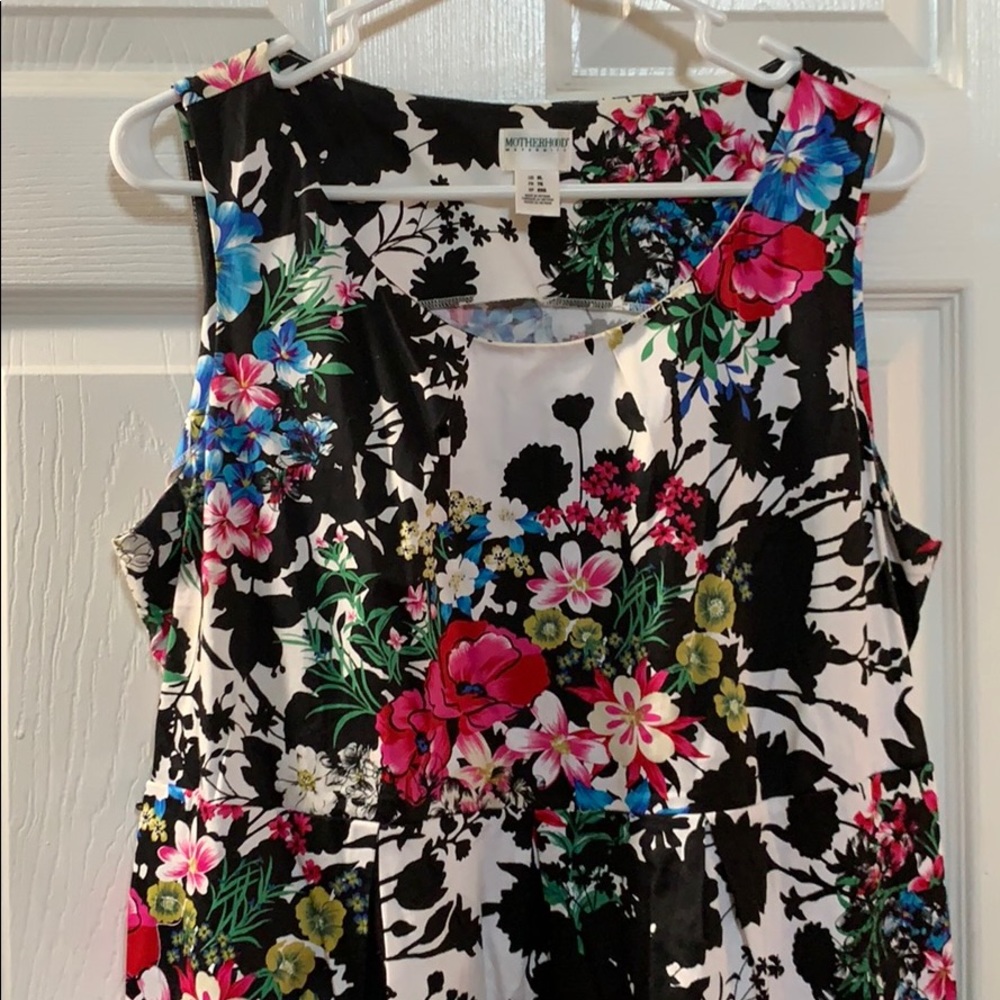 Motherhood Maternity Dress